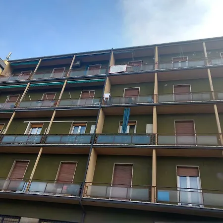 Casa Stazione 2*